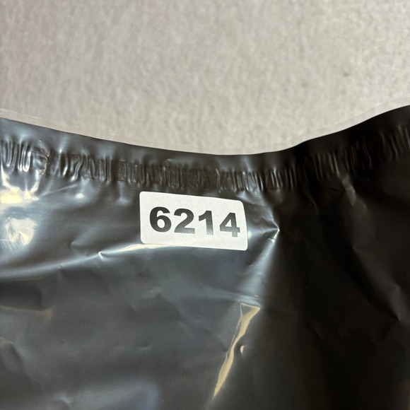 INGKKO Black Long Sleeve Midi Dress Pockets Crew Neck Made In Korea - Picture 9 of 9